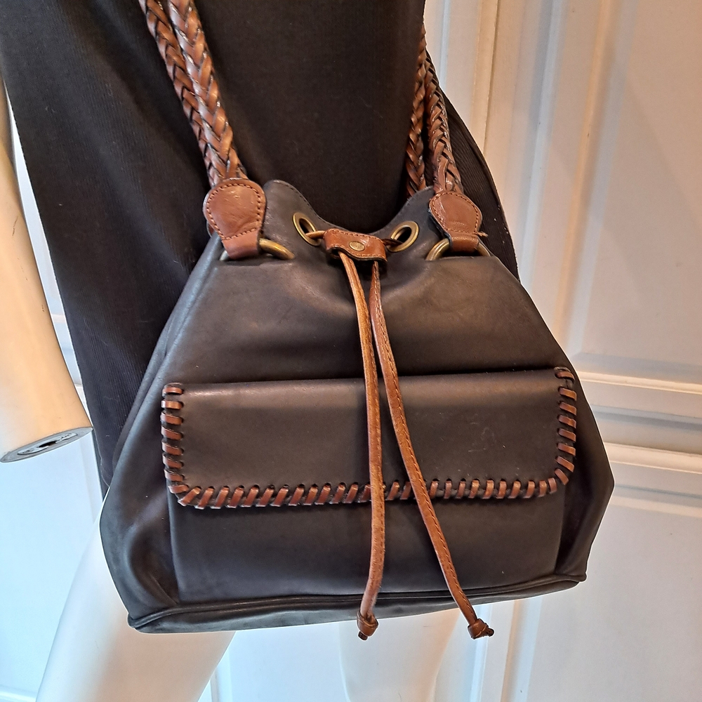 Enzo Angiolini Black & Tan Leather Bucket Hobo Bag W/Braided Leather Straps